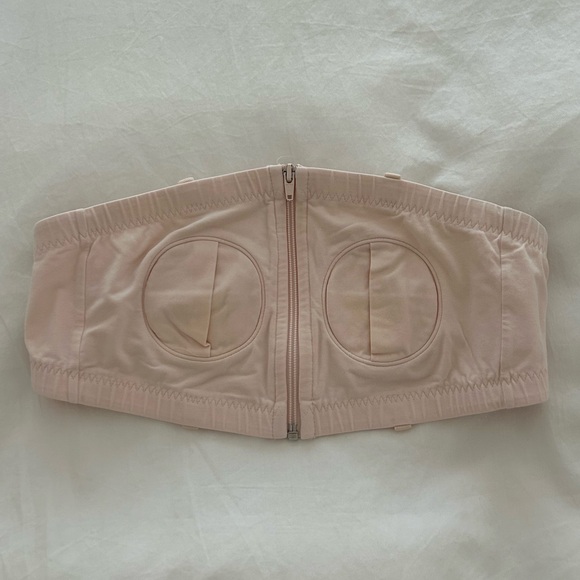 Lansinoh Other - Lansinoh hands free pumping bra